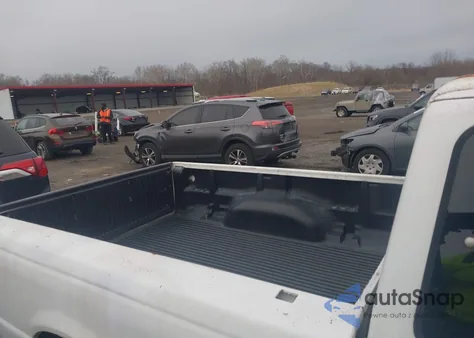 2000 Ford Ranger Xlt from USA, damaged, VIN 1FTYR14X2YPA13194